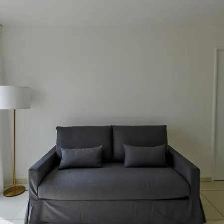 Apartmán Modern 2-bedroom Apartment, 6 People, 40 Min From Paris *